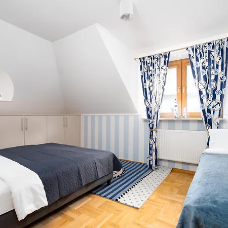 Pod Warszawa Perfekcyjna Na Eventy I Spotkania Firmowe ヴィラ *