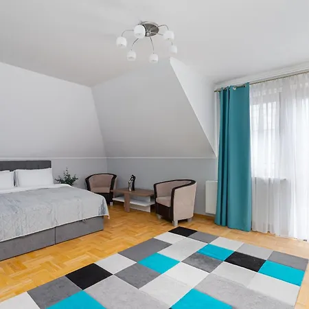 Villa Pod Warszawa Perfekcyjna Na Eventy I Spotkania Firmowe Kobylka