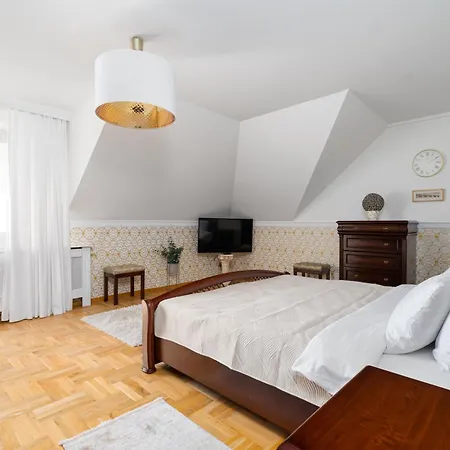 Pod Warszawa Perfekcyjna Na Eventy I Spotkania Firmowe * Kobylka